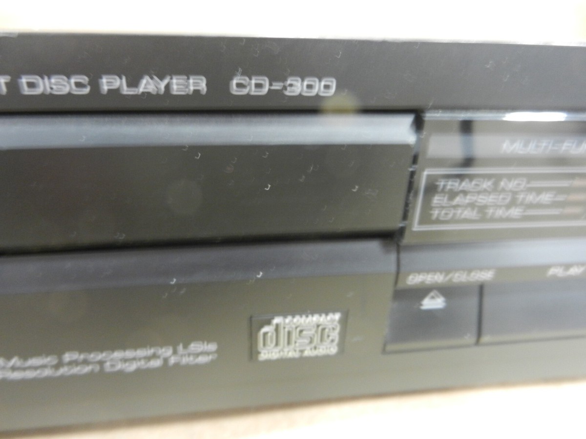 Yamaha CD-300 Audiophile Pure Direct Analog Digital USB CD Player