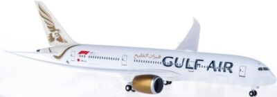 1:200 31CM Hogan GULF AIR BOEING 787-9 Passenger Airplane ABS