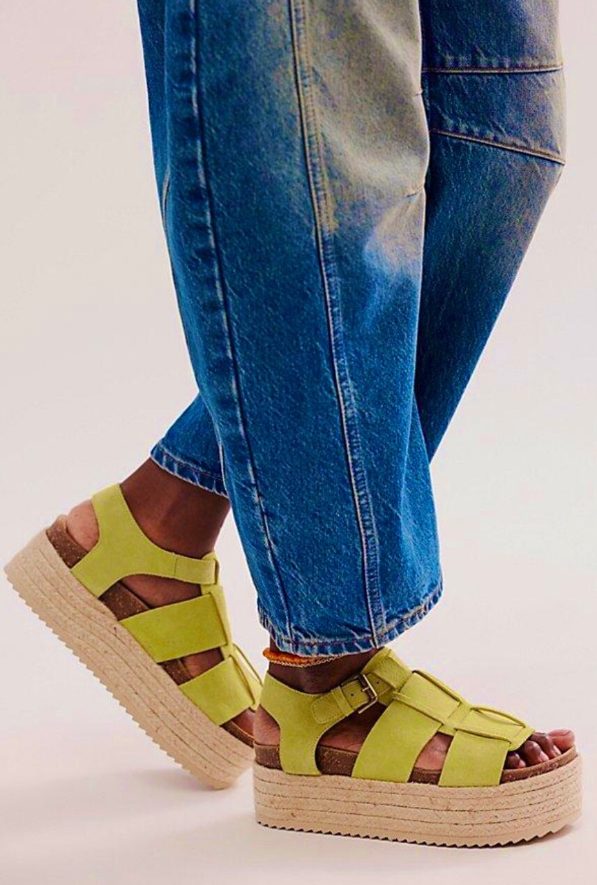 Свободные люди Намеренно оставляют пустые мечты Сандалии плоской формы Фисташковые 40/9.5-10 НОВЫЕ