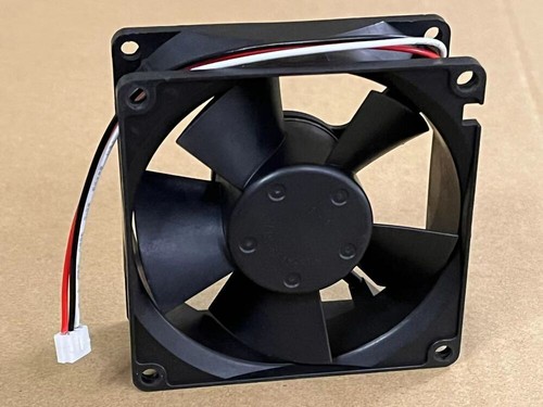 NMB-MAT 3112KL-05W-B69 E01 E00 DC 24V 0.28A 3-Wire 80*80x32mm Server Cooling Fan - Bild 8 von 15