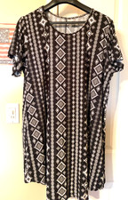NWT Womens BOBBIE BROOKS Black/White Dress Size 2X New!