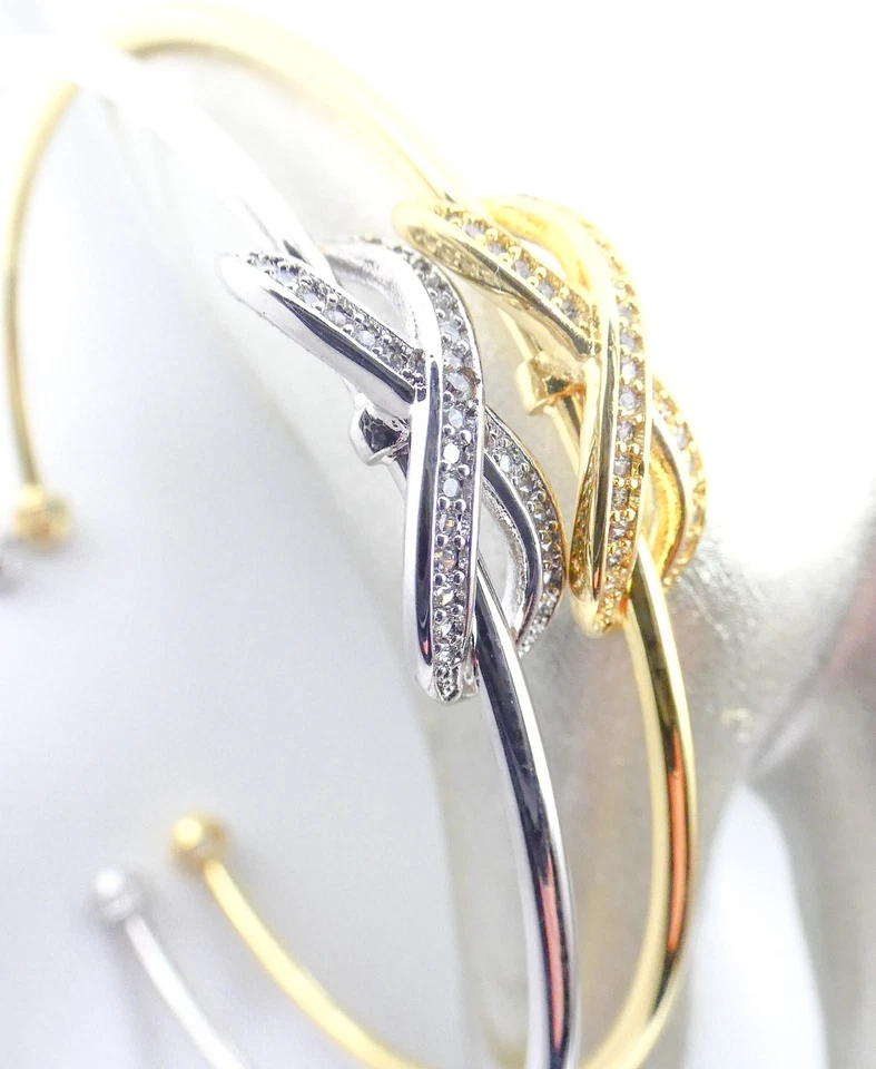 NUEVO Delicado Brazalete Fino Cristales Chapados en Oro 18kt Infinity Forever LOVE Foto 3 de 4