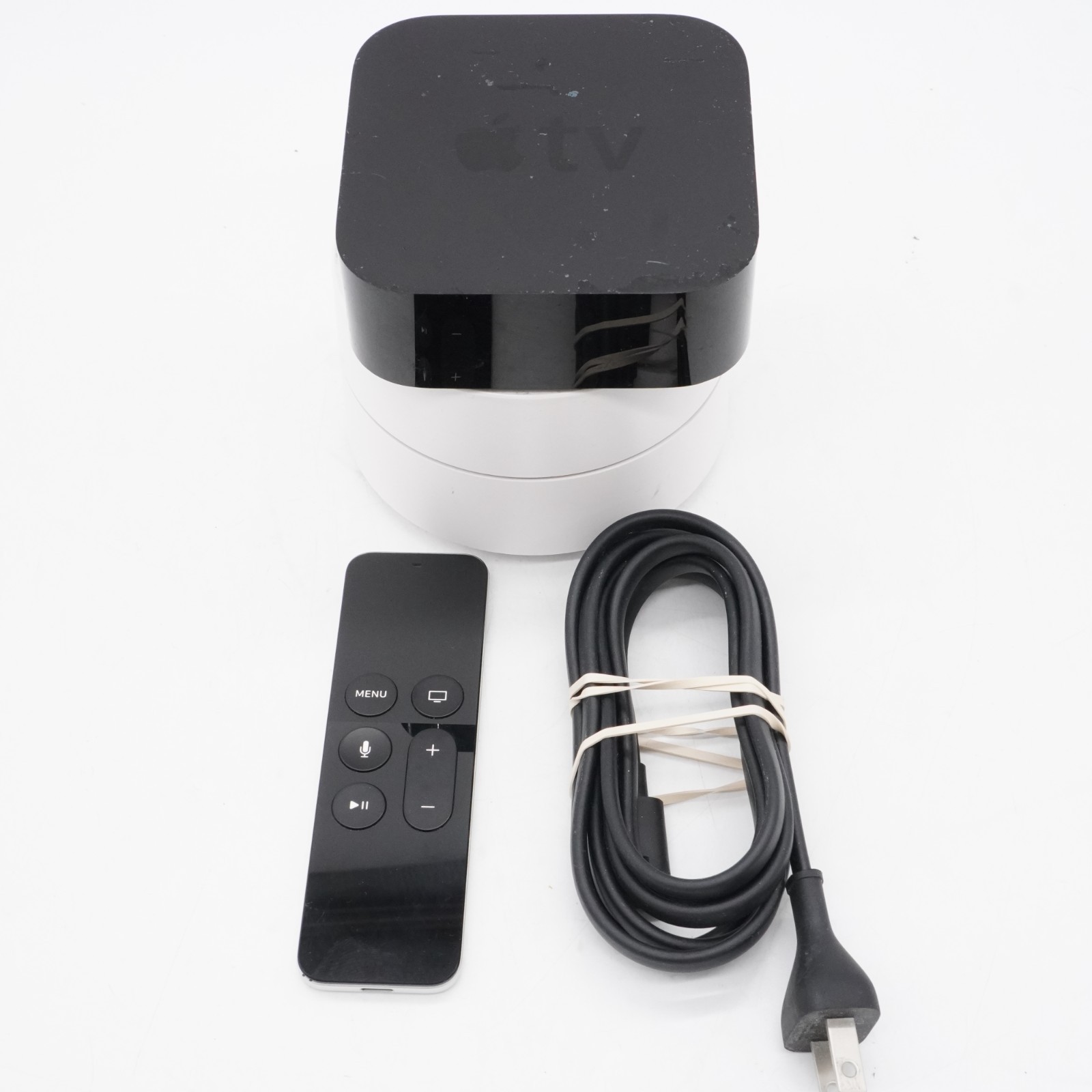Apple TV (4th Generation) HD Media Streamer -- A1625 -- Full