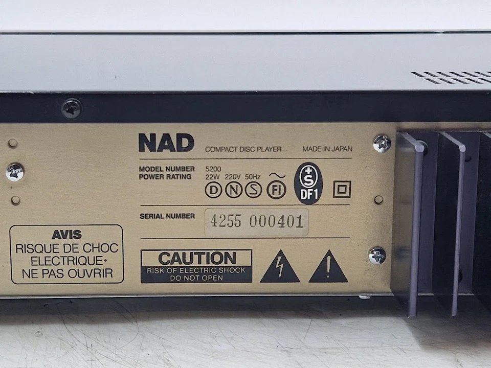 Reproductor De CD NAD 5200 Compacto - Usado, Funciona, Sin Accesorios - Imagen 4 de 4