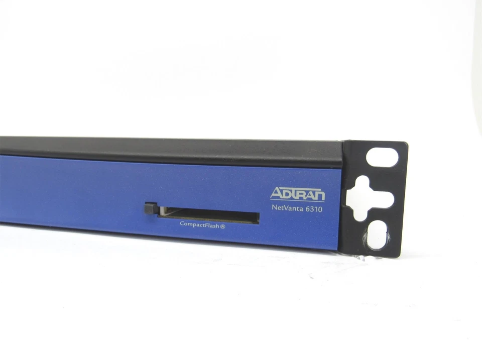 Puerta de enlace empresarial IP modular Adtran NetVanta 6310 1702100F1 Foto 3 de 4