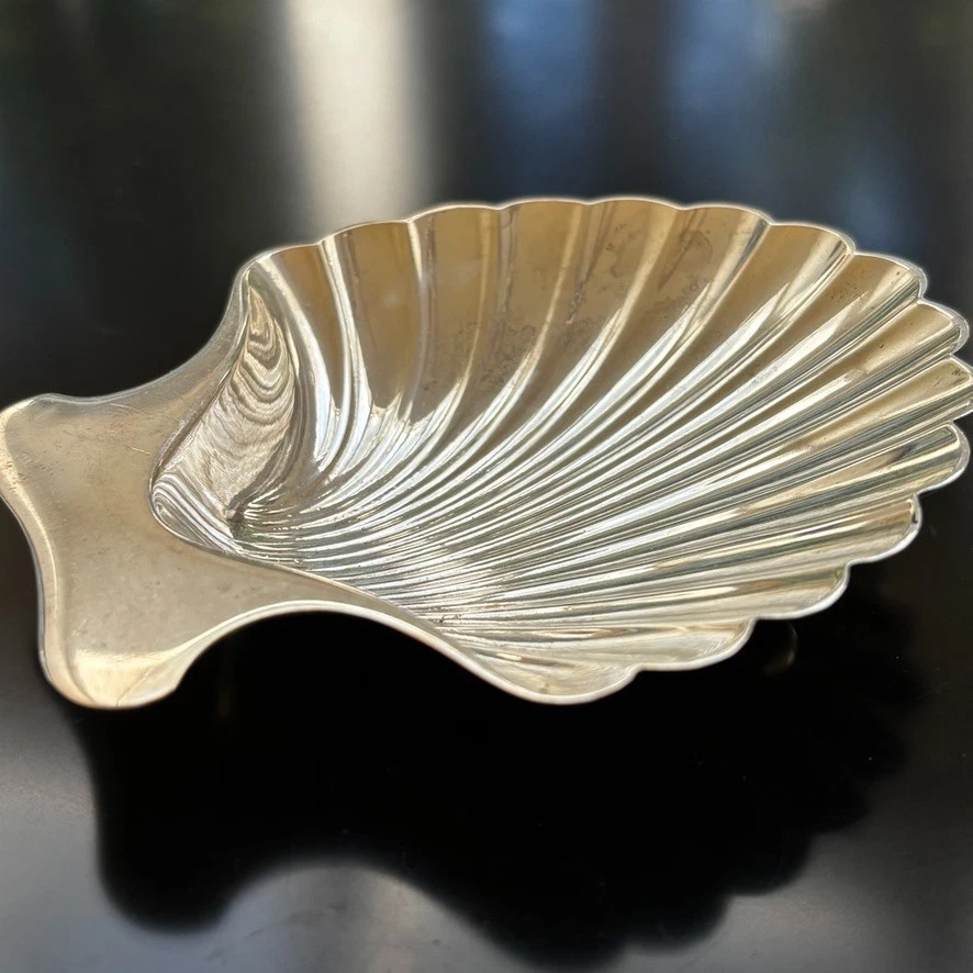 Tiffany & Co. Antique US Sterling Silver Bowls 1900-1940 for sale