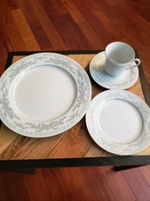 Vintage Somerset By NL Excel China Plates And Cup Lot Of 4