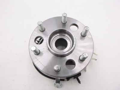 Auto Shack HB615026 Front Wheel Hub for 1995-1999 Chevy K1500