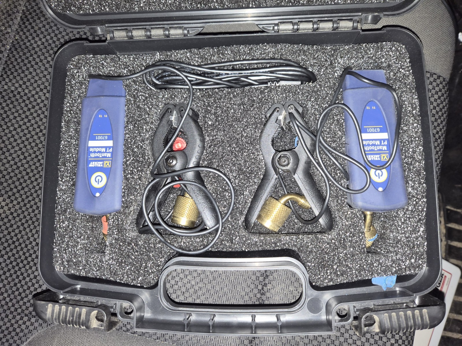 Yellow Jacket Wireless Gauges and Pressure Sensors