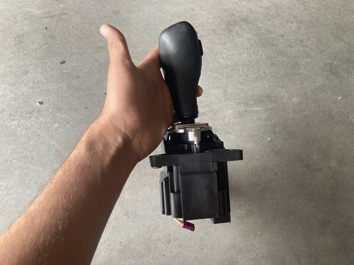 BMW X5 2008 V8 E70 AUTOMATIC GEAR SHIFT SELECTOR SWITCH