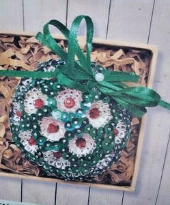 Download Sunrise Merry Memories Green Vtg Sequin Bead Christmas Ornament Craft Kit Nos Ebay PSD Mockup Templates