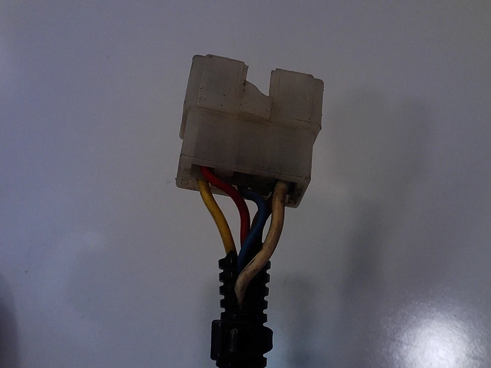 KAWASAKI EX 250 5 WIRE IGNITION UPPER TRIPLE TREE CLAMP STOCK 250 NINJA - Image 3 of 4