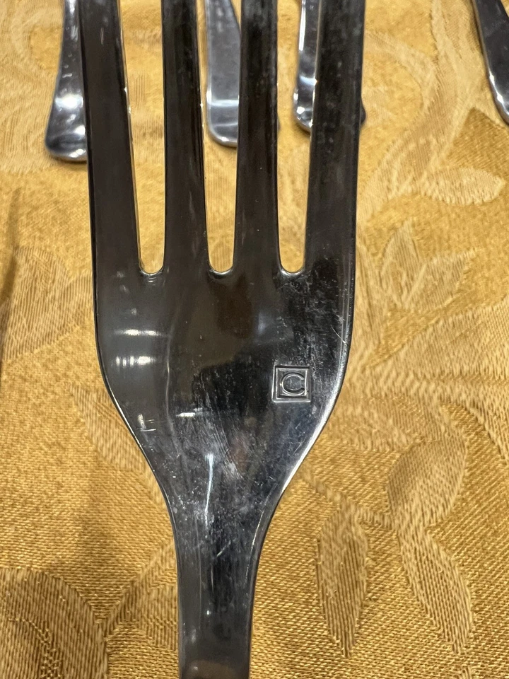 18  Pcs Cuisinart Elite TREVOUX  Glossy Stainless Forks CFE T20 - Image 3 of 3