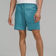 Lululemon Bowline Short Stretch Ripstop 8" Inseam Crest Blue Men's Size Medium