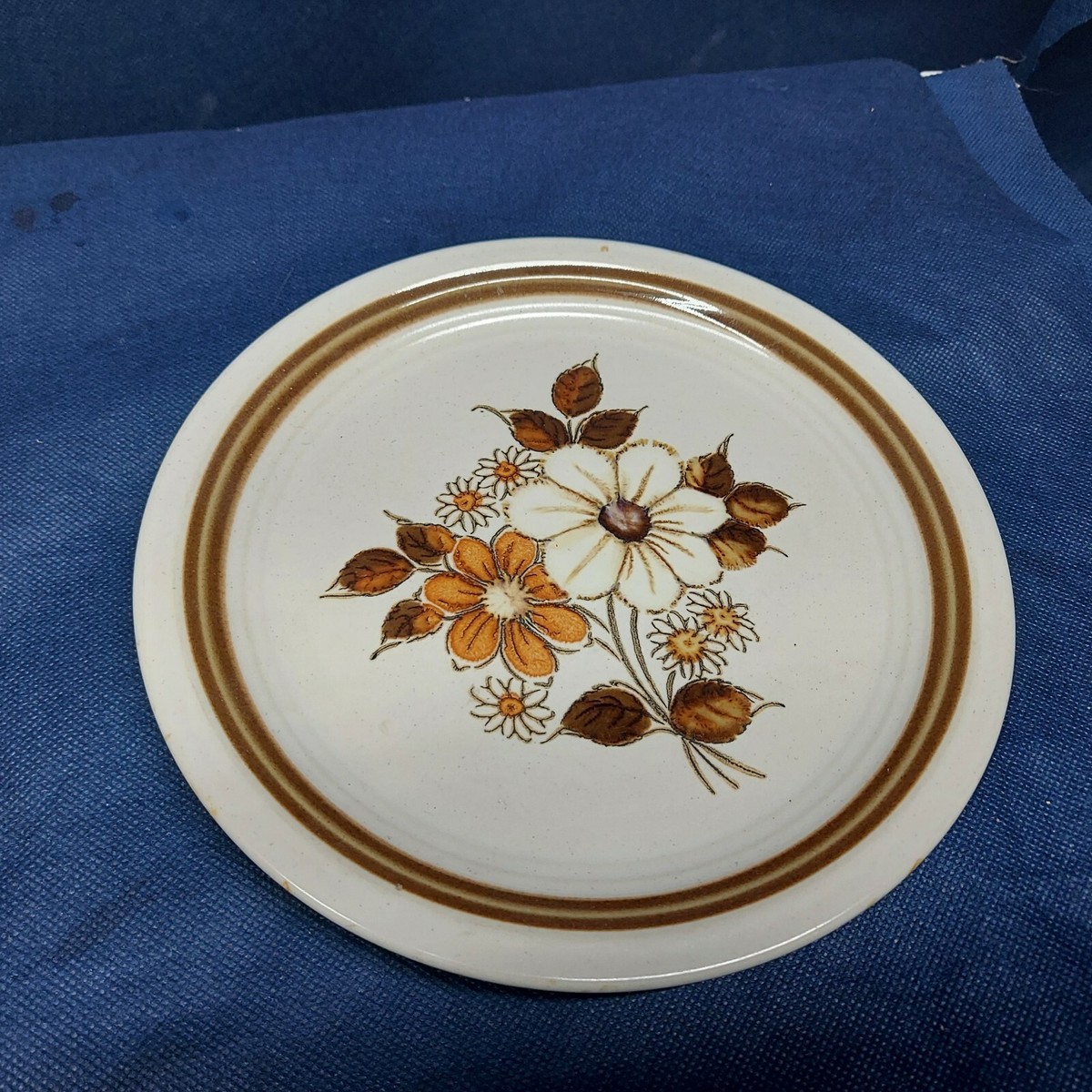 Vintage Stoneware Ambiance Collection