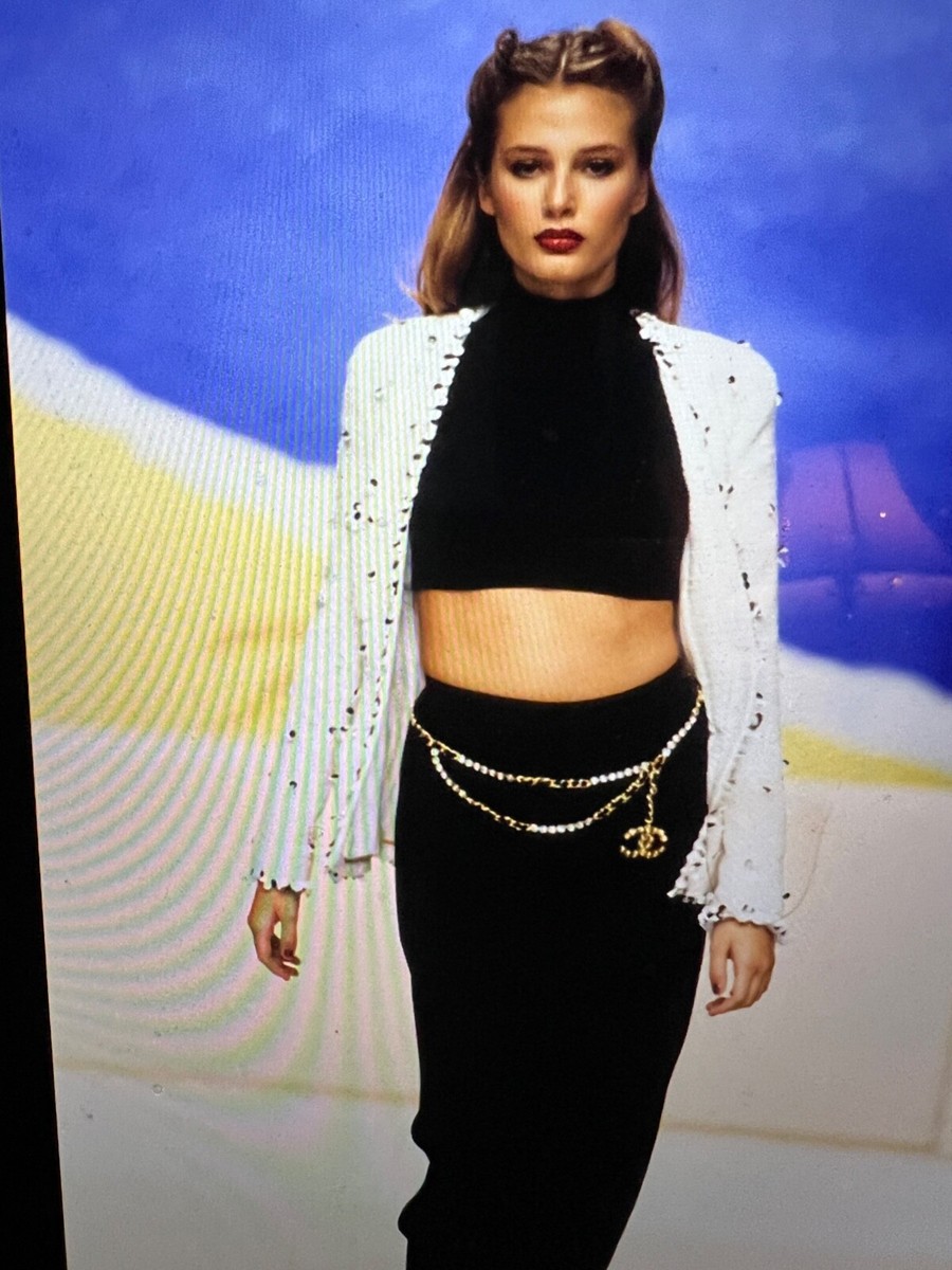 CHANEL 1995P BOUTIQUE MUSEUM ECRU BLACK TWEED EMBELLISHED CHANEL 1995P BOUTIQUE MUSEUM ECRU BLACK TWEED EMBELLISHED