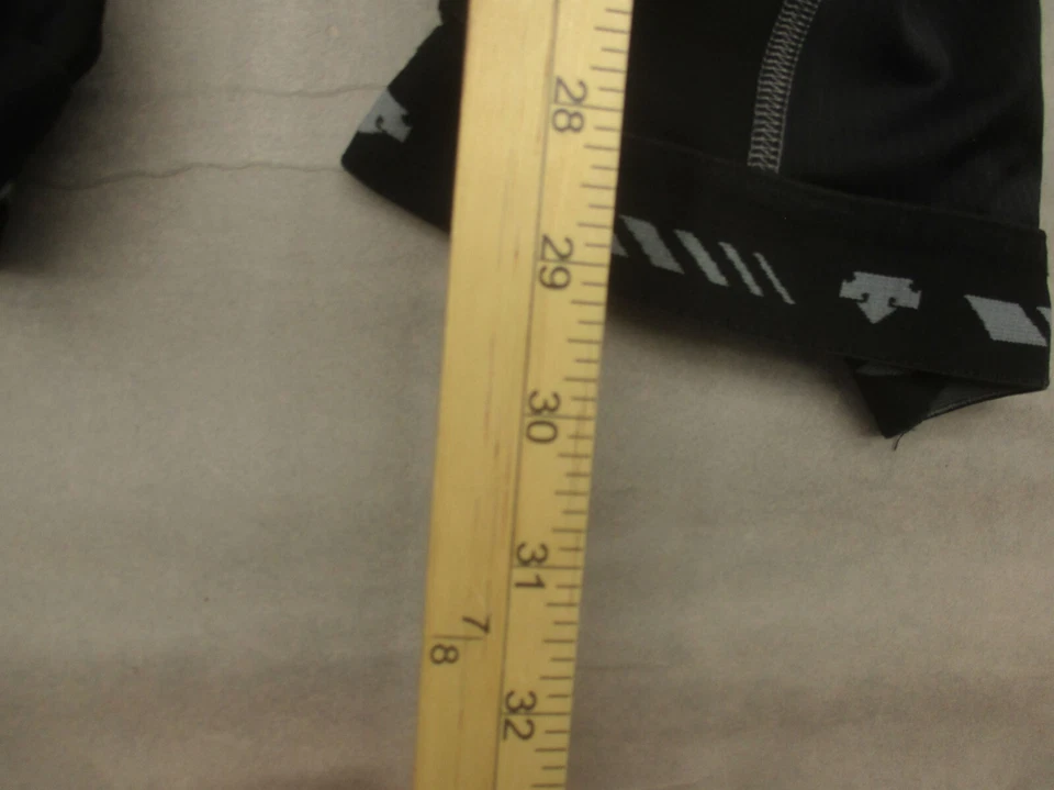 DESCENTE Size M Mens Black Mesh Inner Pad Compression Cycling Bib Shorts 634 - Image 3 of 4