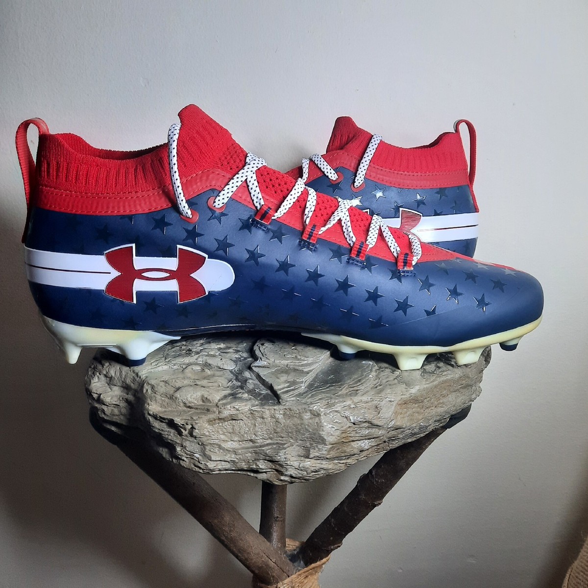 Under Armour Spotlight Lux Mens Football Cleats Size 14 Red  display picture 1