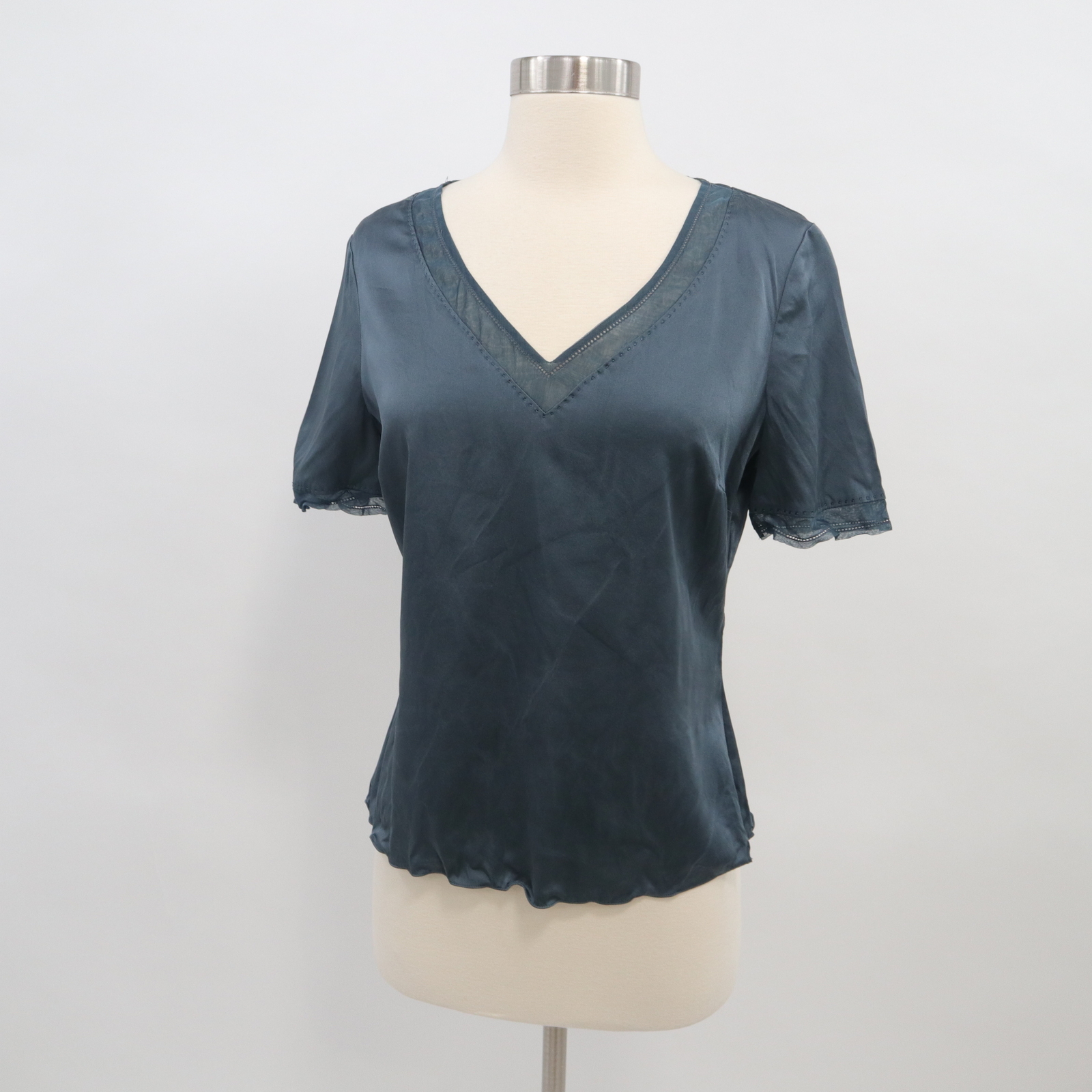 saks fifth avenue t shirt