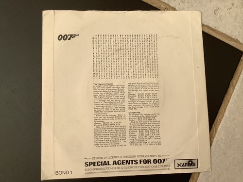 Vintage James Bond 007 - Theme & A Message From Bond 7” Vinyl Single Record 1983 - Picture 2 of 4
