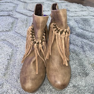 sbicca fringe booties
