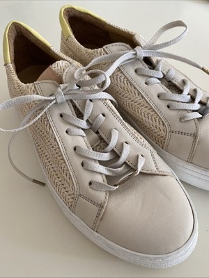 Sneaker, Fred De La Bretoniere, 41, Neu, Beige mit Mini-Gelb-Anteil