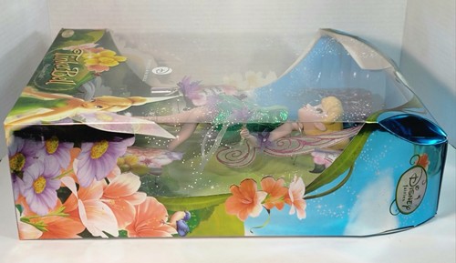 DISNEY FAIRIES TINKER BELL PORZELLAN MESSING SCHLÜSSEL ANDENKEN PUPPE 2008 UNGEÖFFNETE BOX - Bild 17 von 24