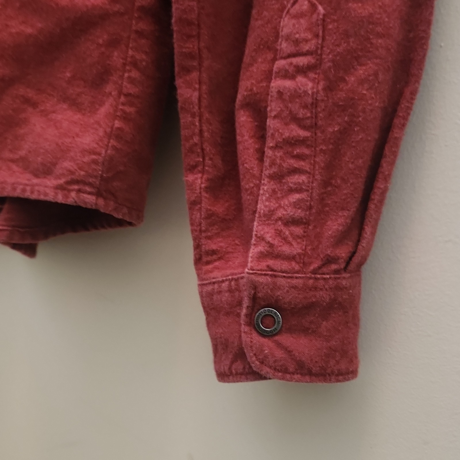 Woolrich Solid Red Button-Up Collared Shirt Long … - image 5