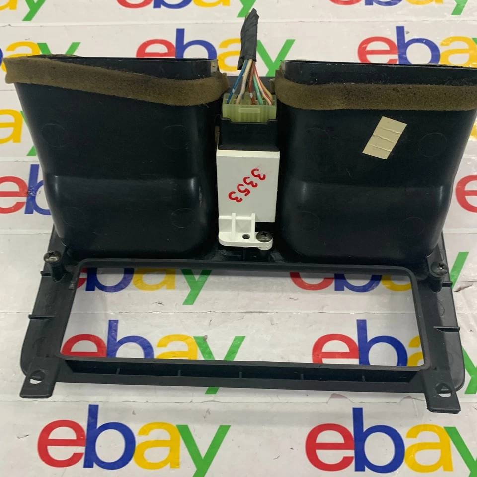 1995 - 1999 Subaru Legacy Outback Air Vents Trim Bezel Center Dash OEM 96 97 98 - Image 2 of 4