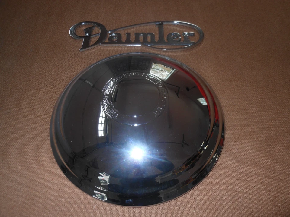 TAPASCUBOS DAIMLER SP250 DARDOS HECHOS A MANO X 4 Foto 3 de 3