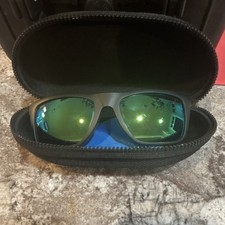 Costa Mainsail Sunglasses Green Lenses Black Frame with Case READ DESCRIPTION