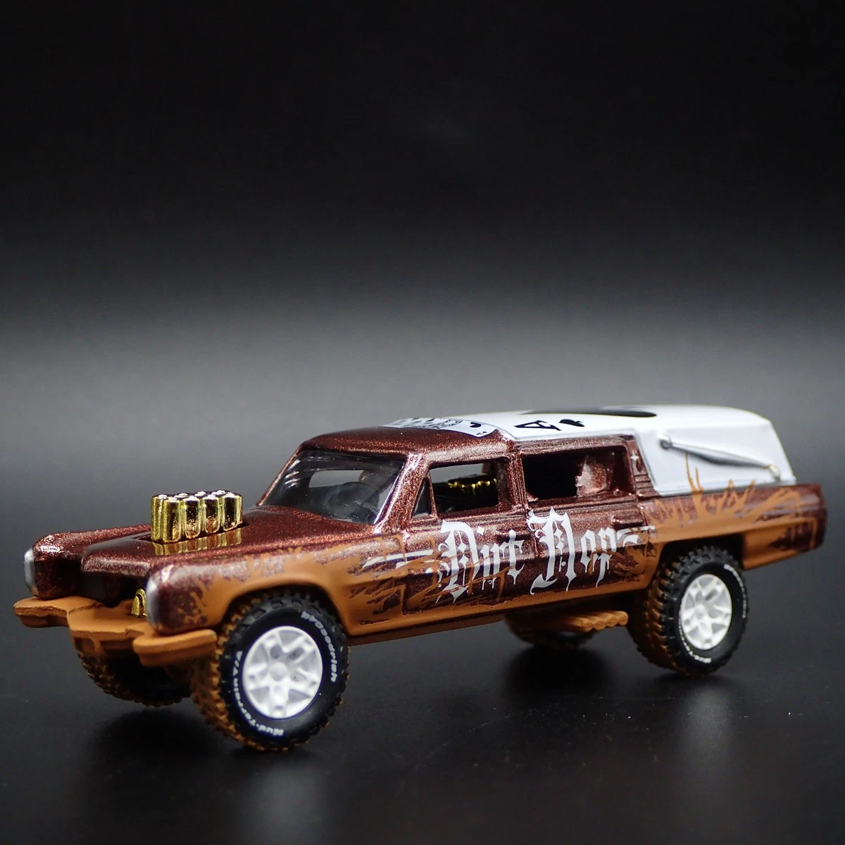HAULIN CADILLAC HEARSE DRAGSTER OFF ROAD 1 64 SCALE DIORAMA