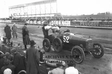 Sunbeam factory racer Medinger refueling 1912 French Grand Prix at Dieppe racing