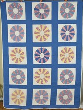 30's Dresden Plate / "Wheel of Fortune" Antique Quilt NICE BLUE ACCENTS 