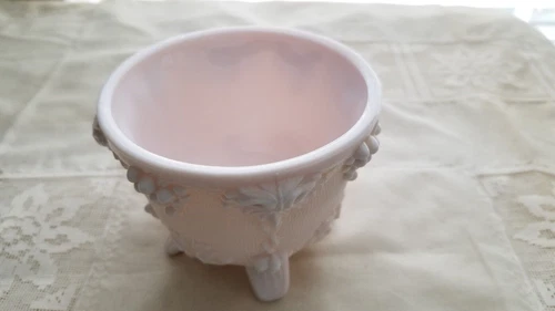 Vintage Pink Milk Glass Candy Dish Grape & Vine 4” Footed Bowl -Jeannette