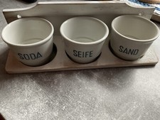 Altes Küchenbord Holz Sand Soda Seife Becher Keramik