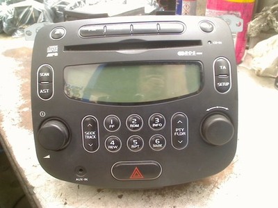 RADIO Hyundai i10 (F5) Hatchback 1.2i 16V (G4LA) 2009 961000X2304X