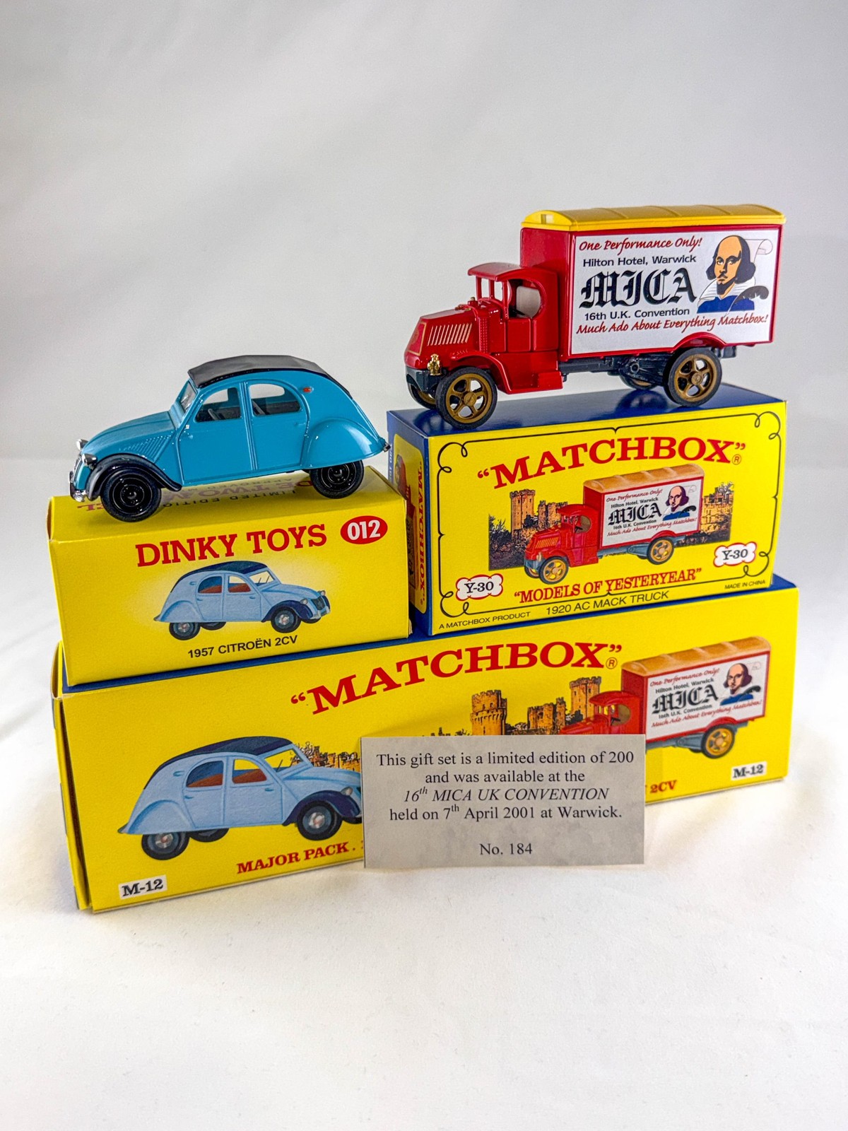 Citroen 2CV, Majorette, jouet ancien, boite d'allumettes
