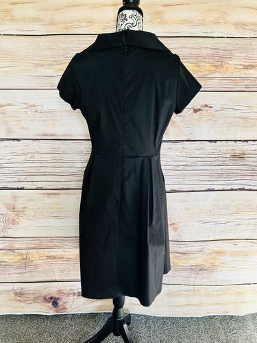 Abito midi Dressbarn donna nero manica corta collo sciallato aderente e svasato taglia 12 - Foto 4 di 12