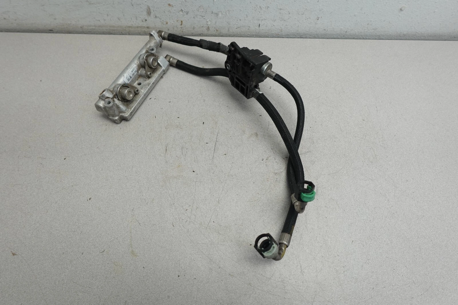 2013-2020 Indy Switchback RMK Polaris OEM Gas Fuel Injection Rail Ass'y