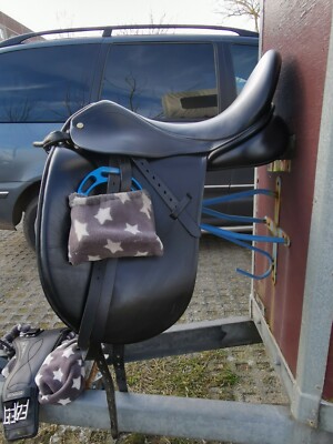 Dressur Sattel 17'' Hersteller Kentaur 