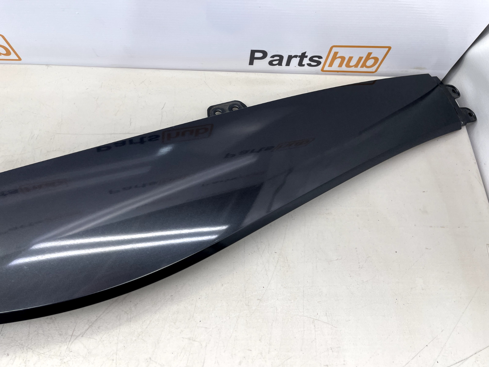 2014-2020 BMW i8 I12 Coupe Rear Right Passenger Side Molding Panel Turn Signal