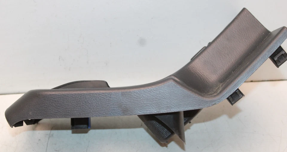 SUBARU IMPREZA 2002-04 CONSOLA CENTRAL BISEL MOLDURA PORTAVASOS OEM 92131FE050OE Foto 3 de 4