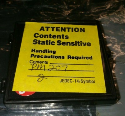 Pacific Monolithics PM207 2.4-2.5GHz MMIC Amplifier, Qty.2