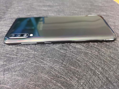 Samsung Galaxy A70 128GB Unlocked GSM SM-A705F 4G Android Smartphone Perfect - 第 7/12 張圖片
