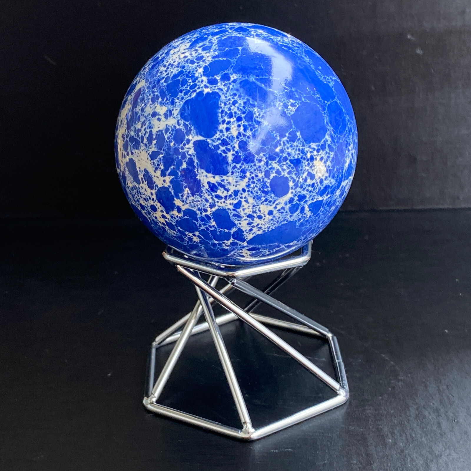 Natural Blue Veins Stone Sphere Crystal Ball for Reiki Healing with Stand
