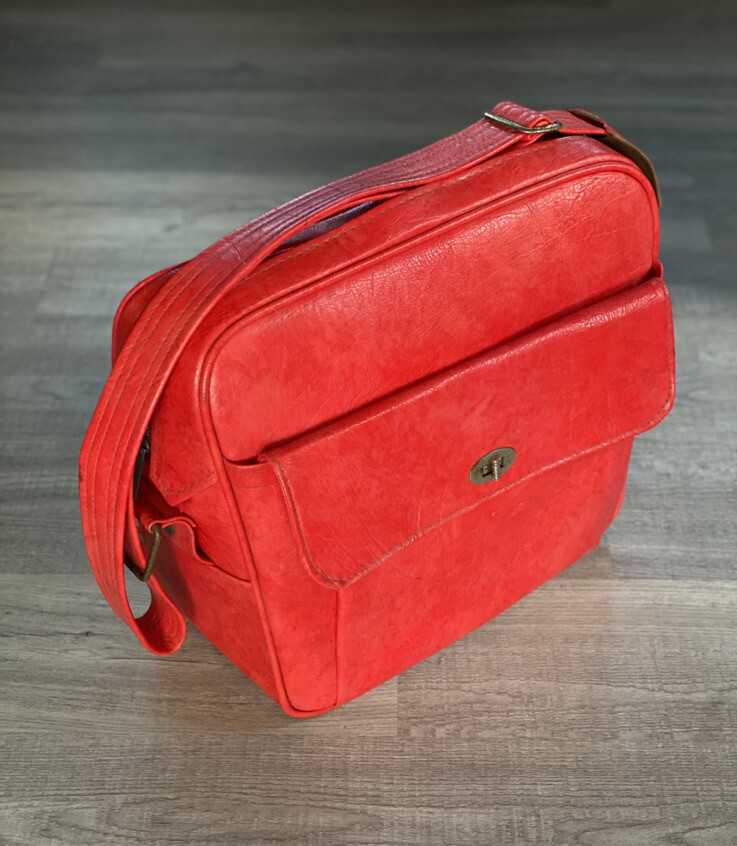SAMSONITE Silhouette Vintage RED Luggage Carry On Shoulder Bag Zip