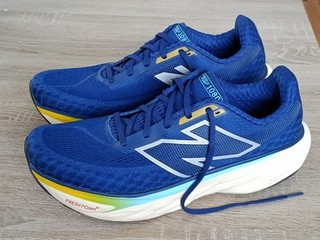 New Balance Fresh Foam 1080 v14. Gr.44 1/2