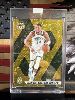 2024-25 Mosaic Giannis Antetokounmpo Fast Break Gold /10 Milwaukee Bucks #13