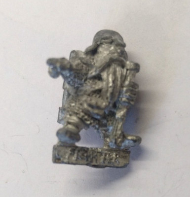 Citadel Warhammer 80s Dwarf Adventurer Fighter D